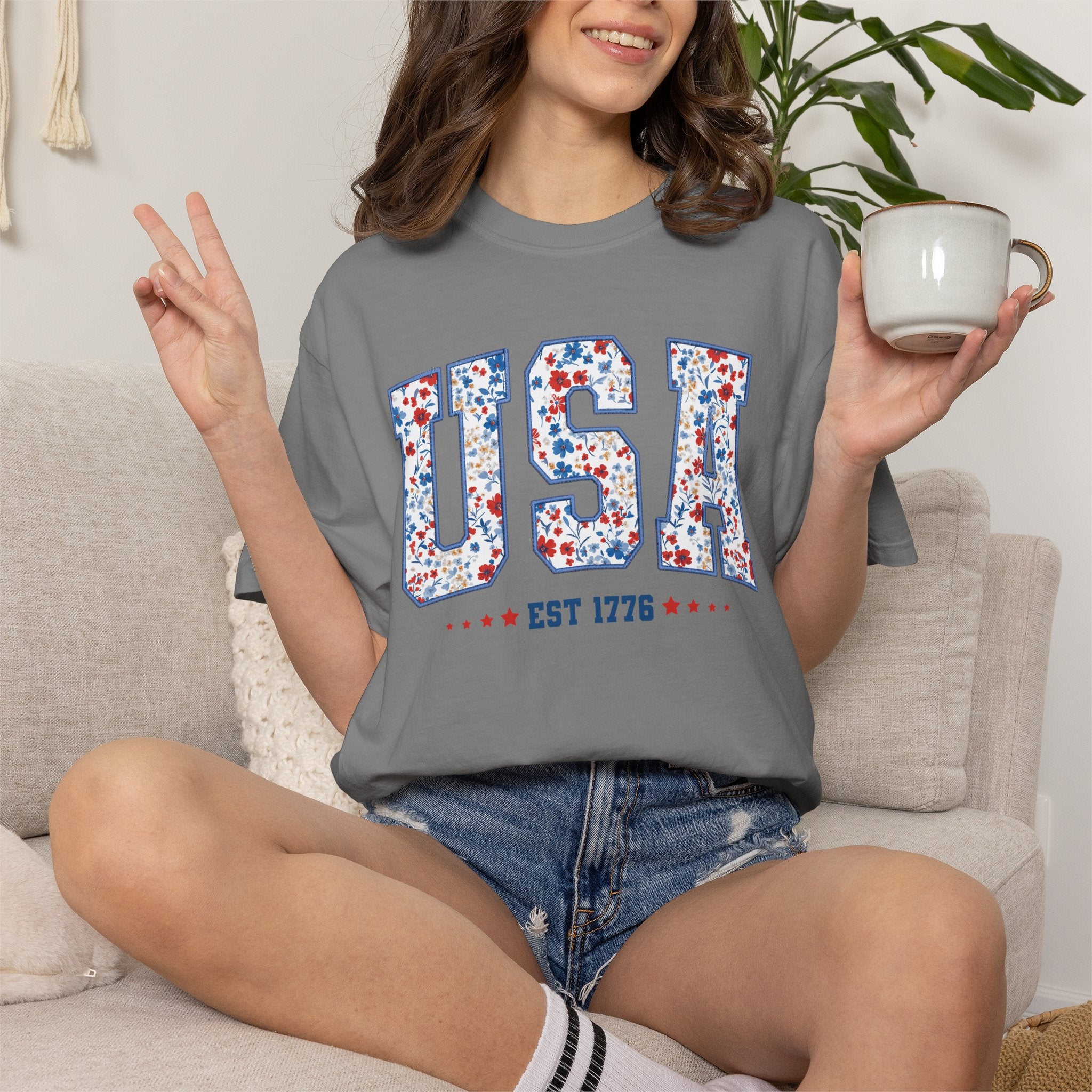 USA Floral Patriotic T-Shirt — EST 1776 Vintage Independence Day Tee
